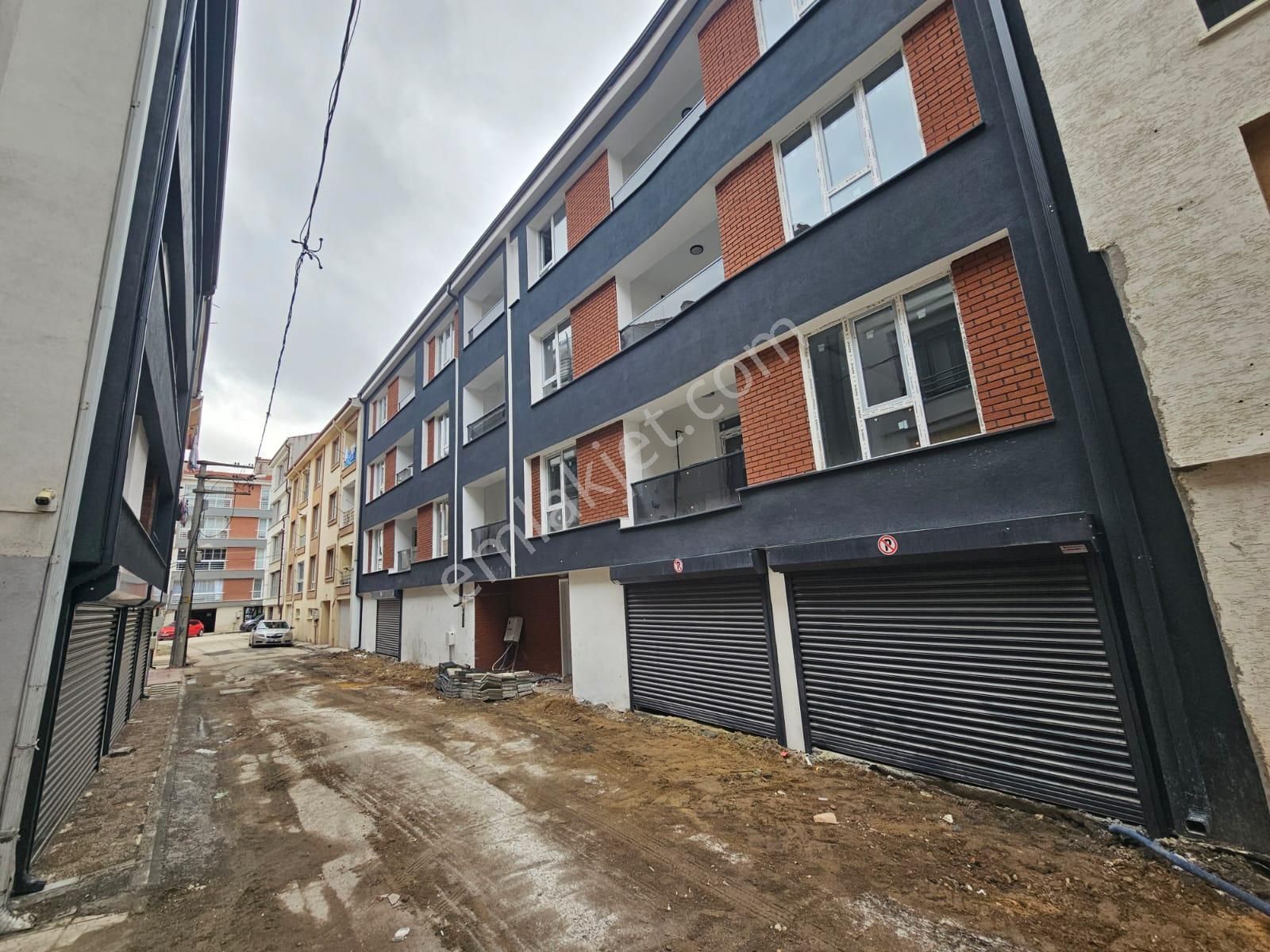 Recep Ümit Emlak'tan Esenli Caddesi Yakını Satılık Sıfır Lüx 2+1 Daire - Görsel 22