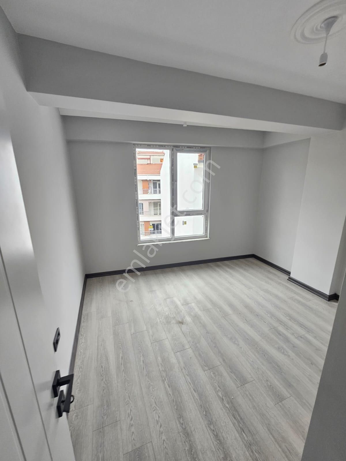 Recep Ümit Emlak'tan Esenli Caddesi Yakını Satılık Sıfır Lüx 2+1 Daire - Görsel 12