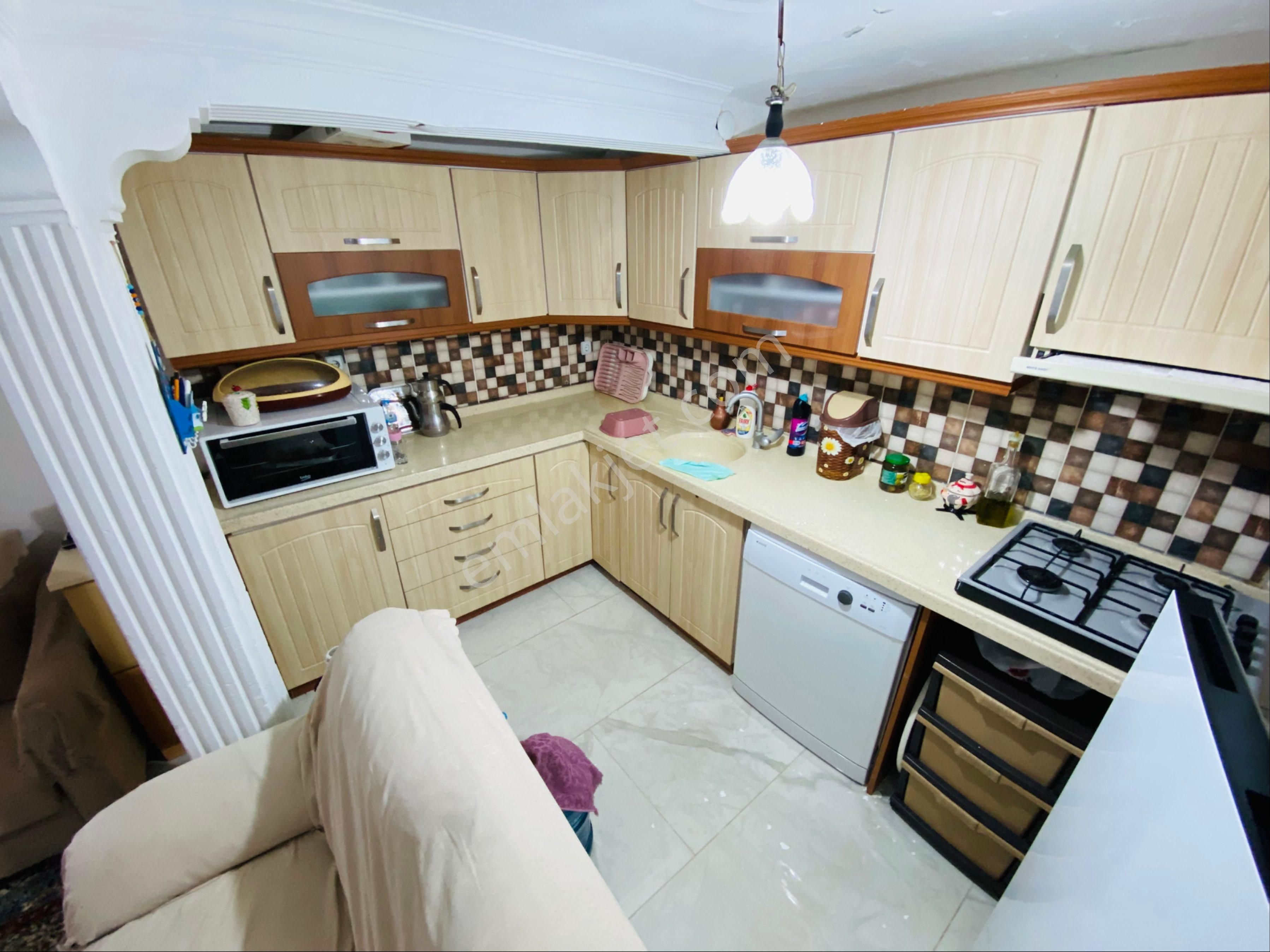 Karaağaç Sahilde Denize 50 Adım Triplex Satılık Villa - Görsel 18