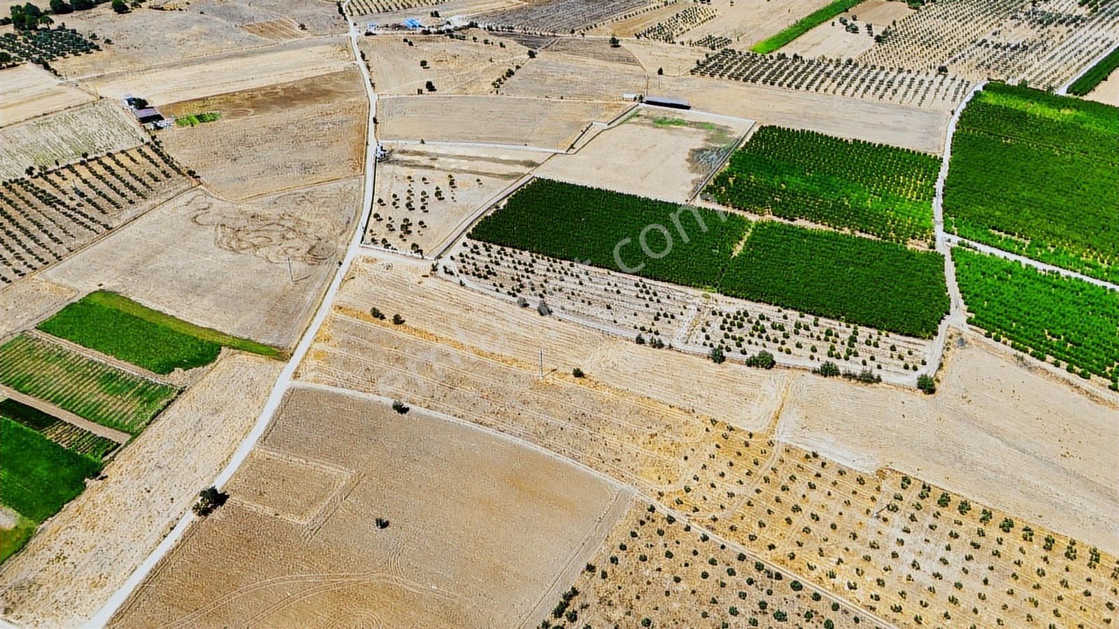 Cb Marina'dan Hacıbayramlar Mah. Satılık 2780 M2 "tarla" - Görsel 16
