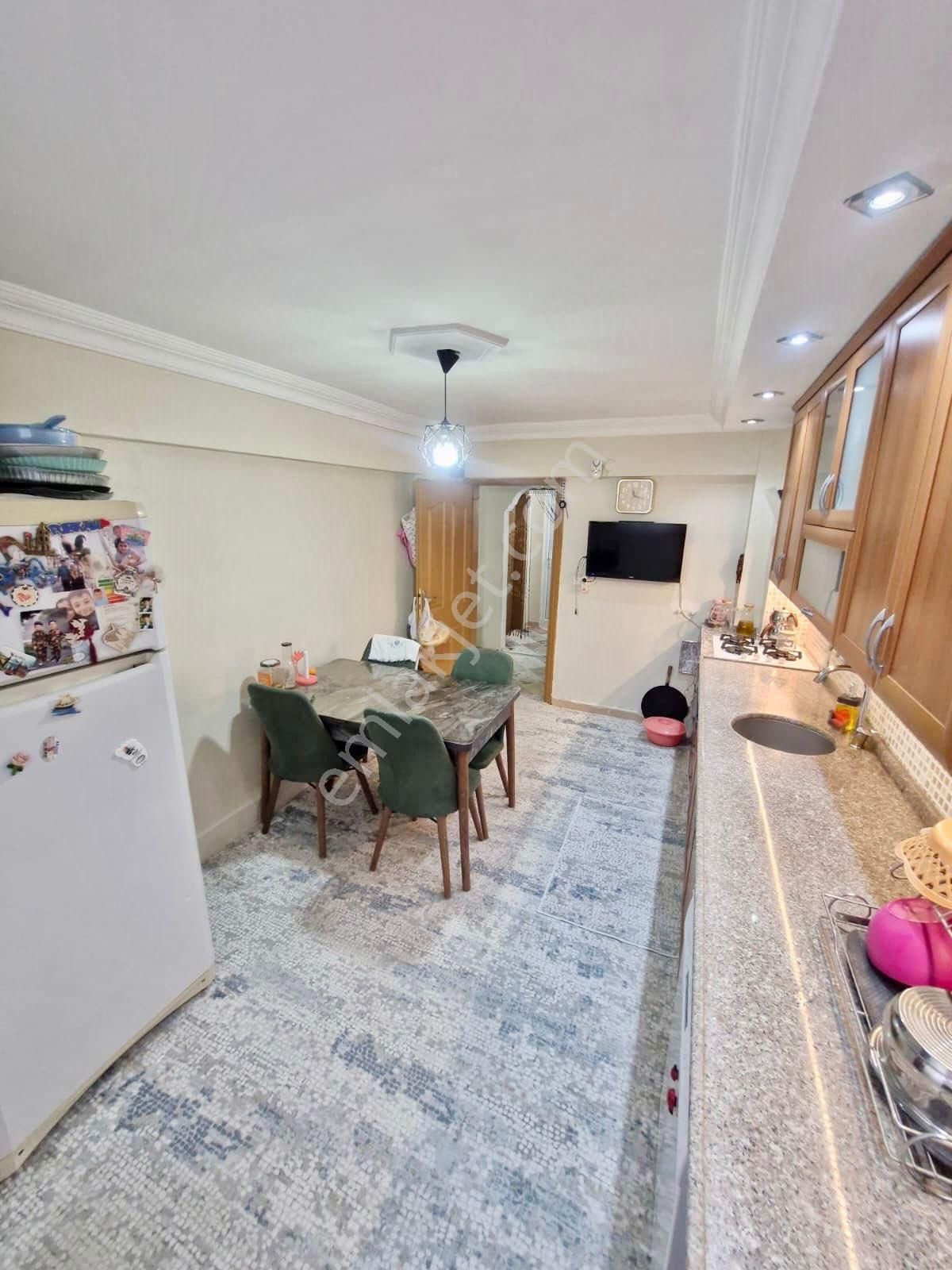 Kayalık Cadde Mevkili Geniş Kullanışlı 3+1 Bahçeli Satılık Daire - Görsel 3