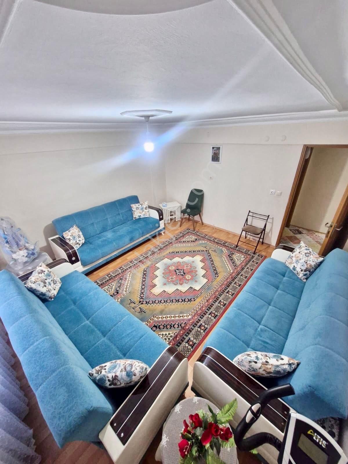 Kayalık Cadde Mevkili Geniş Kullanışlı 3+1 Bahçeli Satılık Daire - Görsel 4