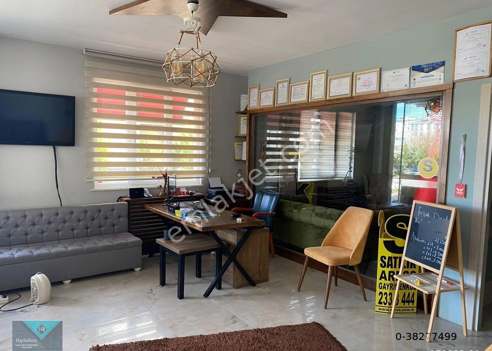 Atakum Körfez De Tramvay Hattın Da Fırsat Satılık İşyeri! - Görsel 5