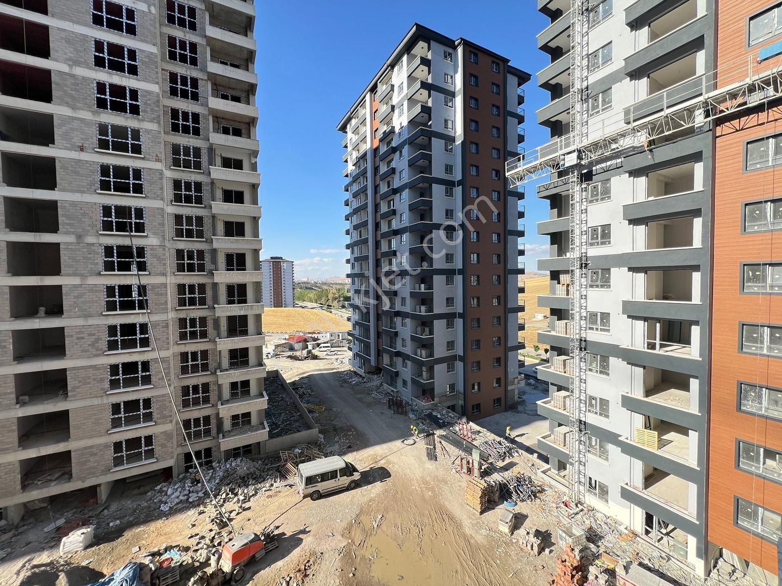 Mamak Vadi Manzara Evleri'nde Premium Etap 2+1 Ara Kat Daire