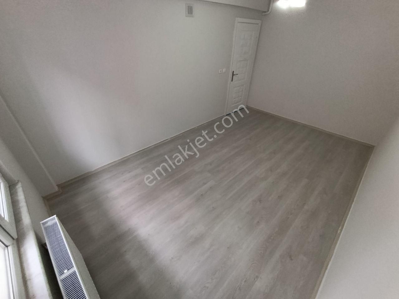 Akçayda Doğalgazlı Ayrı Mutfaklı Full Yapılı Ön Cephe 2+1 Daire - Görsel 25