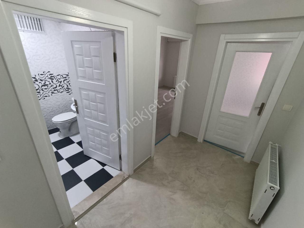 Akçayda Doğalgazlı Ayrı Mutfaklı Full Yapılı Ön Cephe 2+1 Daire - Görsel 19