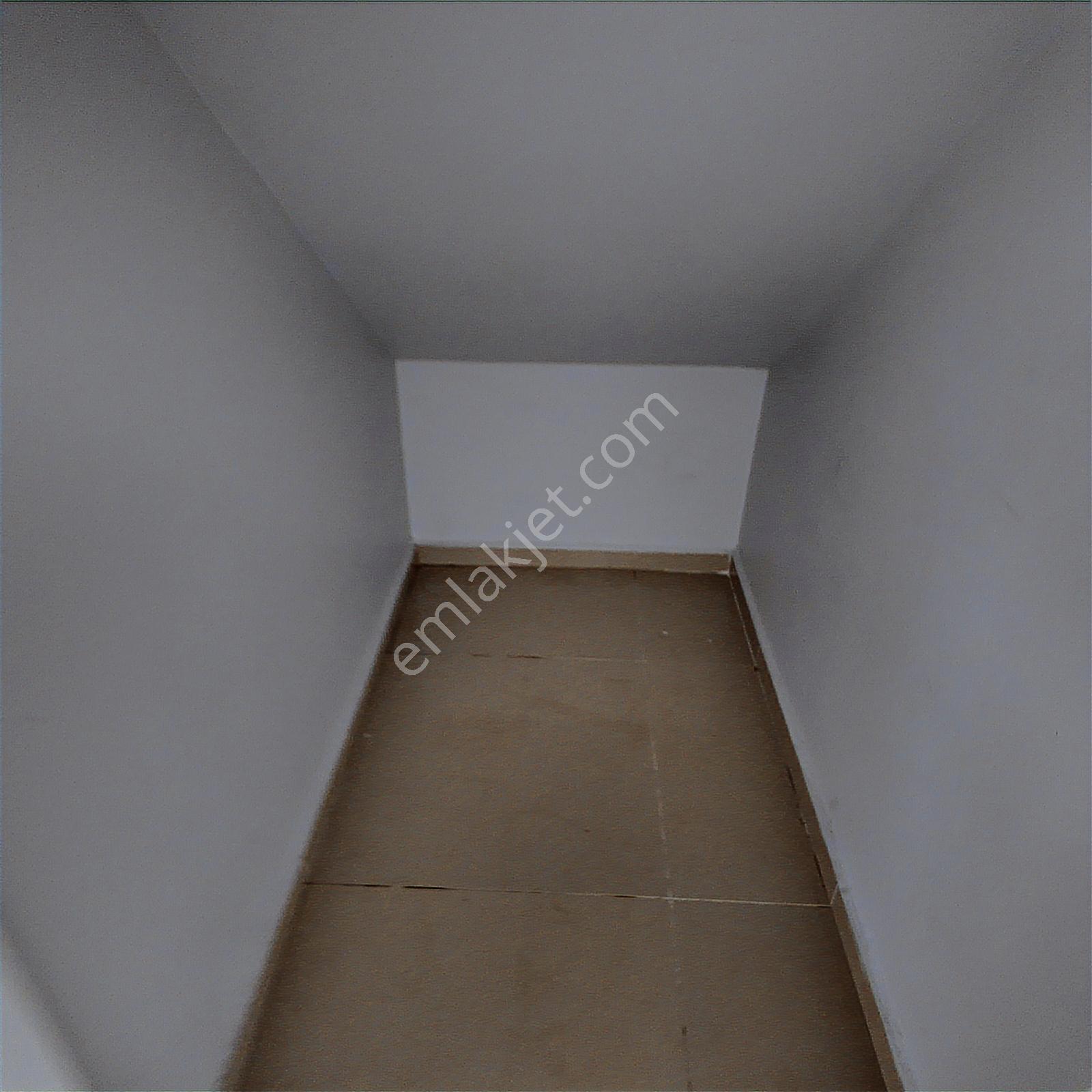Hürriyet Mahallesi 4+1 220m2 Teraslı Ferah Dubleks Kiralık Daire - Görsel 33