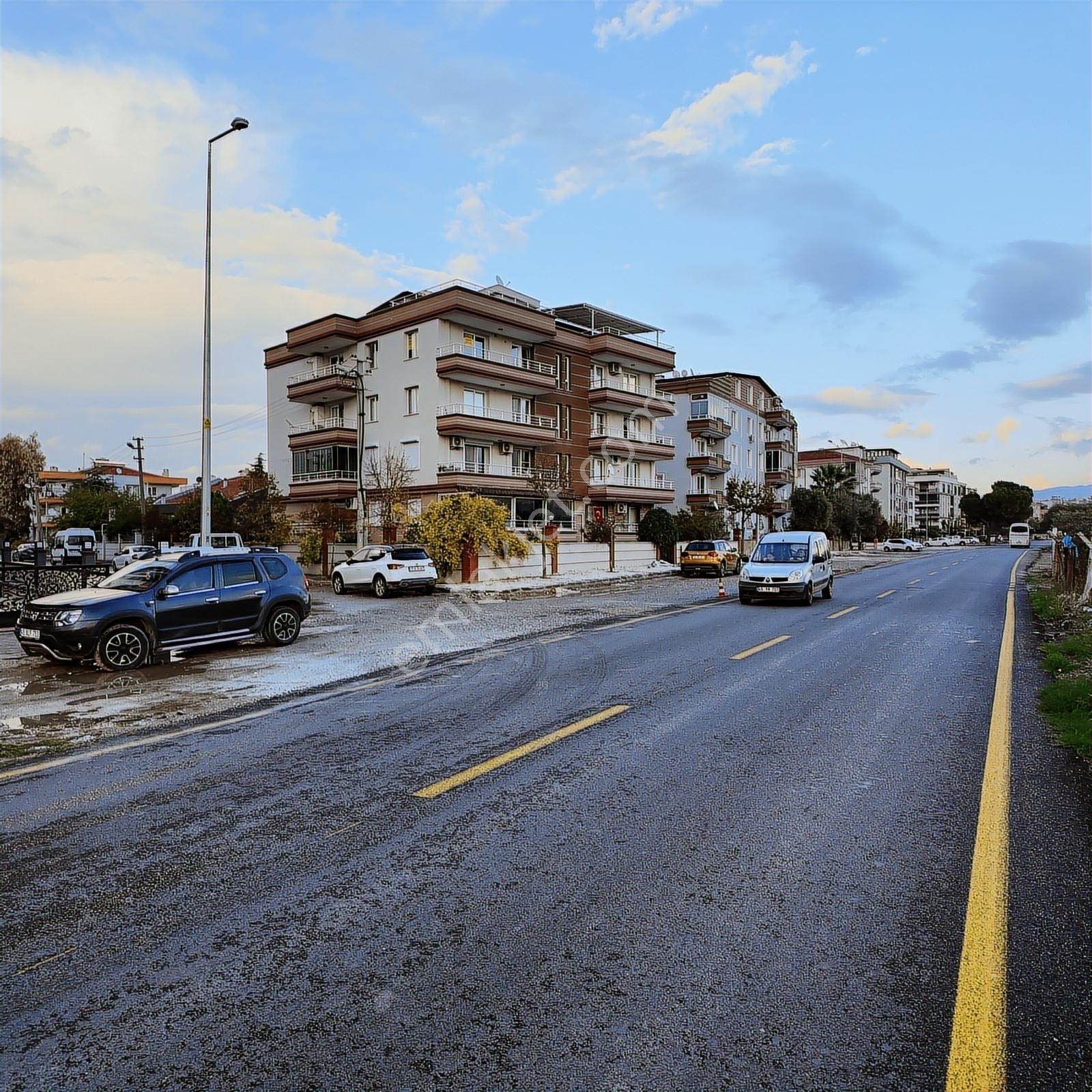 Hürriyet Mahallesi 4+1 220m2 Teraslı Ferah Dubleks Kiralık Daire - Görsel 22