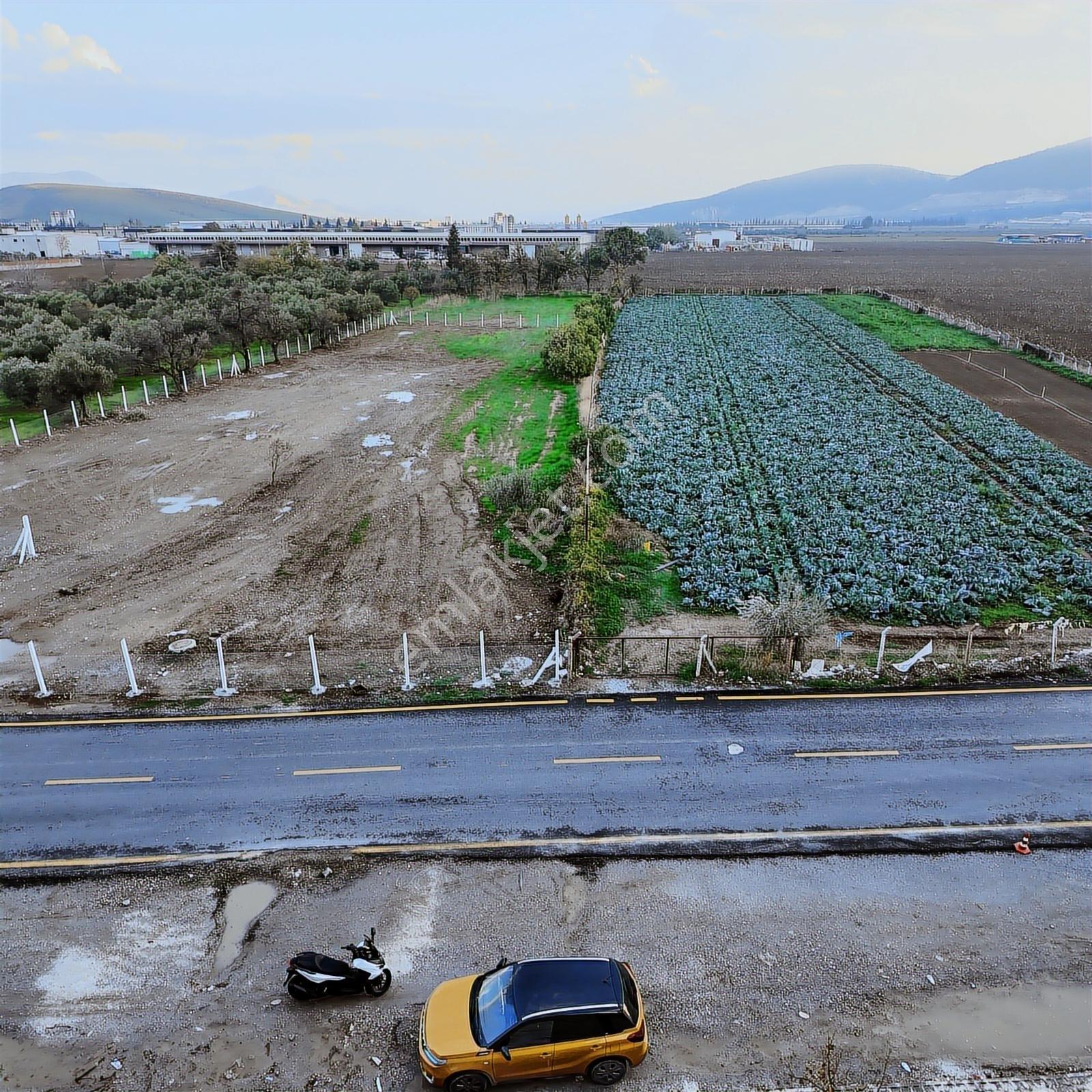 Hürriyet Mahallesi 4+1 220m2 Teraslı Ferah Dubleks Kiralık Daire - Görsel 16