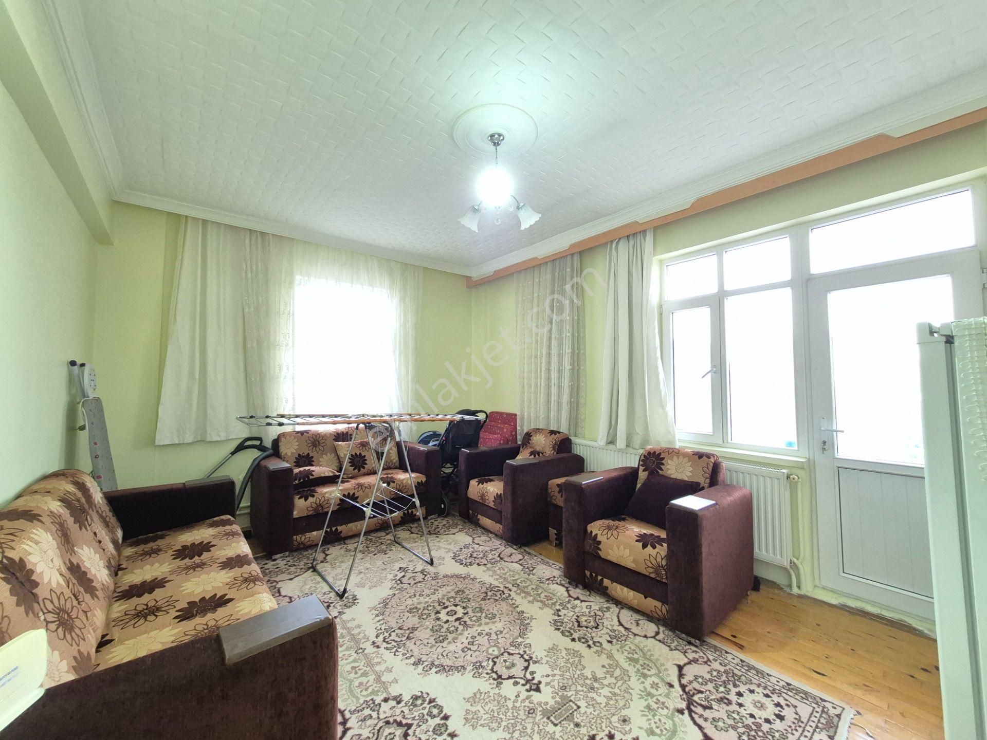 Selçuklu Şeyhşamil Mah. Barış Caddesi'^ne Cephe 3+1 Masrafsız Satılık Fırsat Daire - Görsel 4