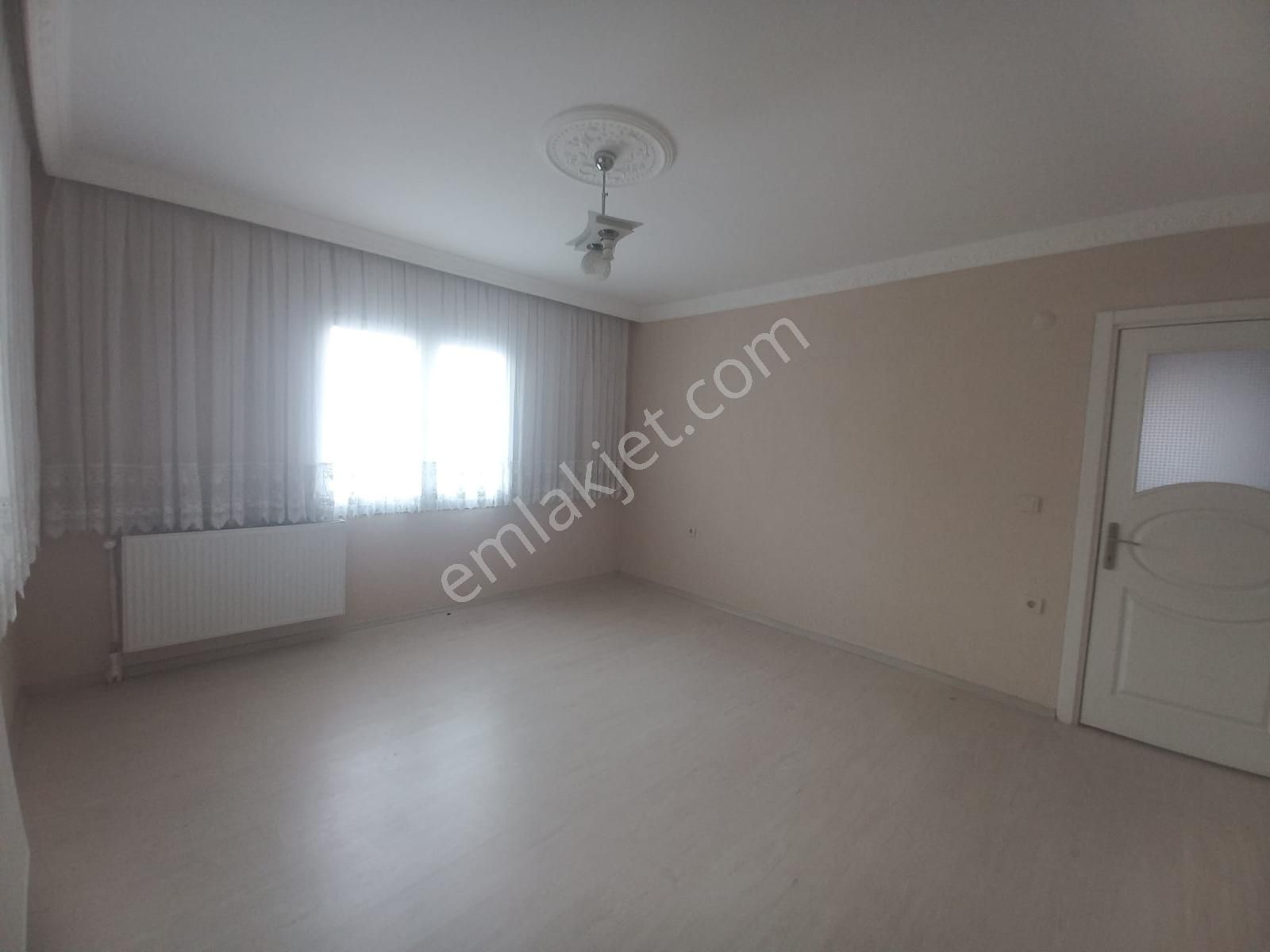 Buca Yıldız Mahallesinde Kiralık 3+1 Ferah Daire. - Görsel 3