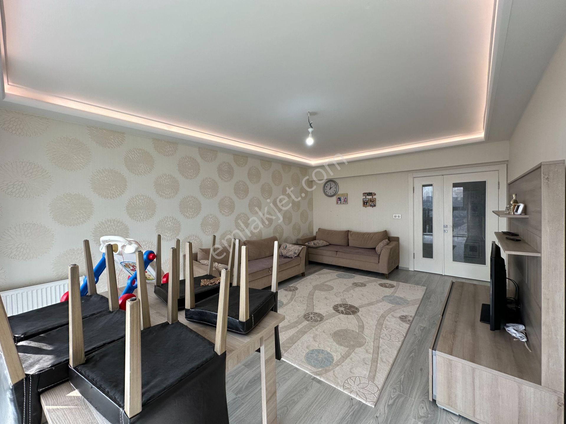 Pursaklar Mehmet Zengin Emlak'tan Protokol Yolu Yakını 12.kat 3+1 Lüks Sitede Daire - Görsel 11