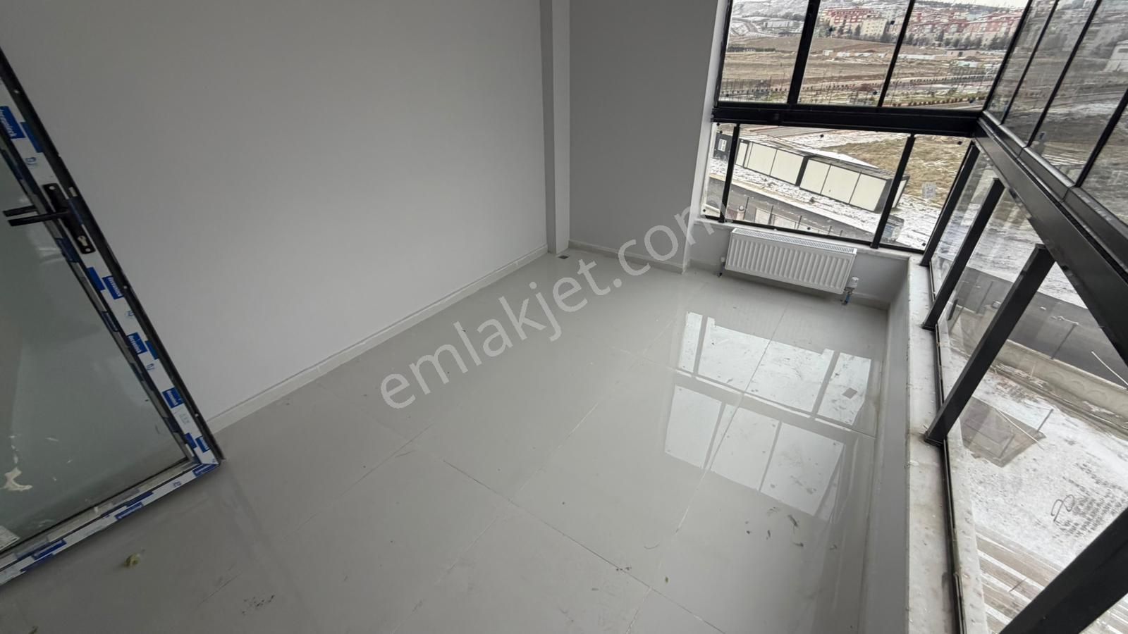 Törekent Mevlana Mahallesinde Site İçerisinde Ebeveyn Banyolu Muhteşem Yapılı 3+1 Satılık Daire - Görsel 33