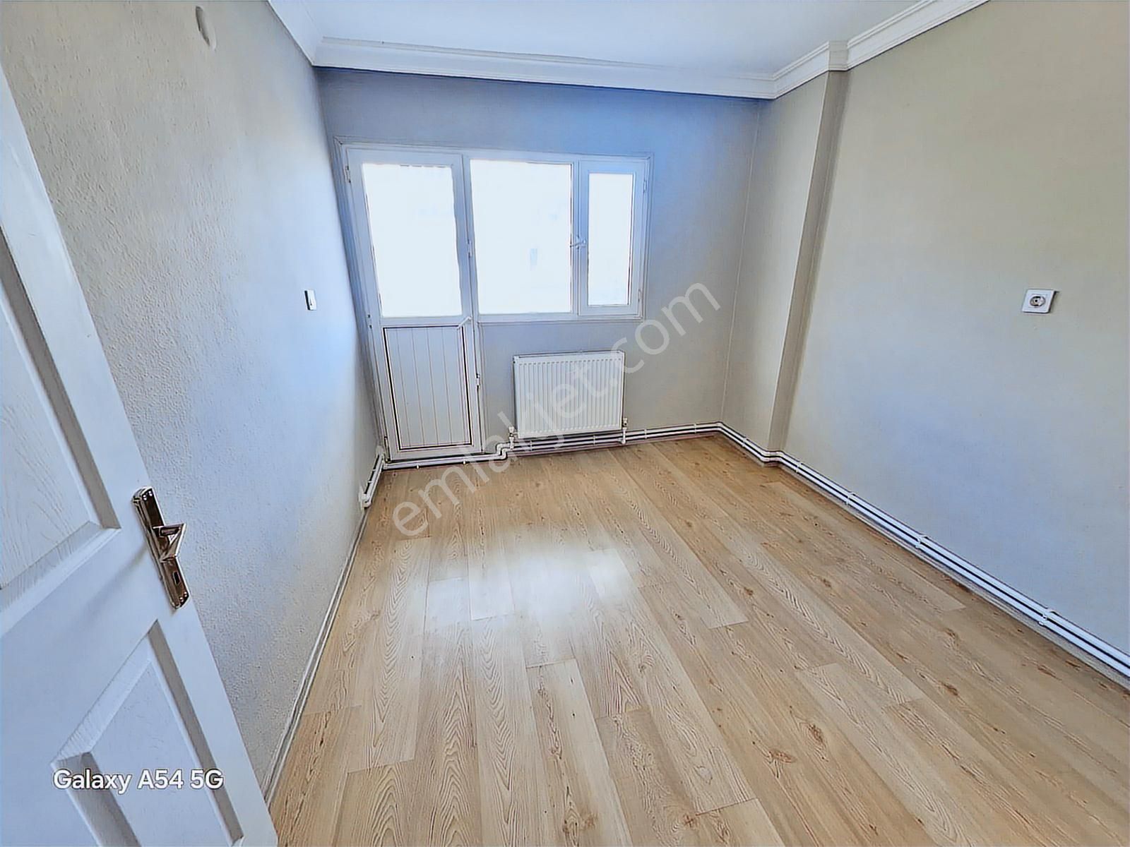 İzmir Menemen Ulukent Mh. Site İçinde Satılık, Arakat 3+1 Daire - Görsel 4