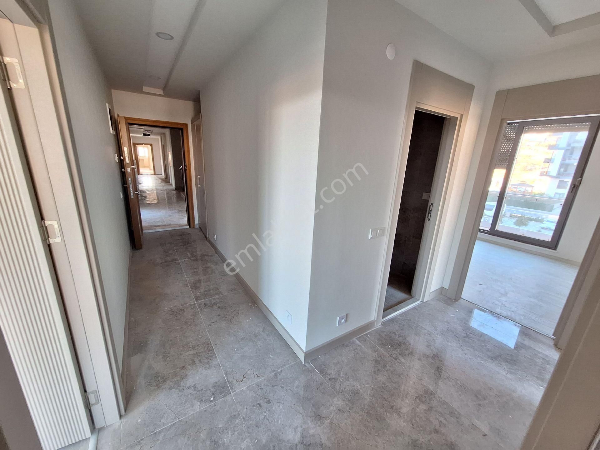 Antalya Kepez Göçerler Mahallesinde Yeni Binada Havuzlu Site İçinde Kiralık 2+1 Daire - Görsel 15