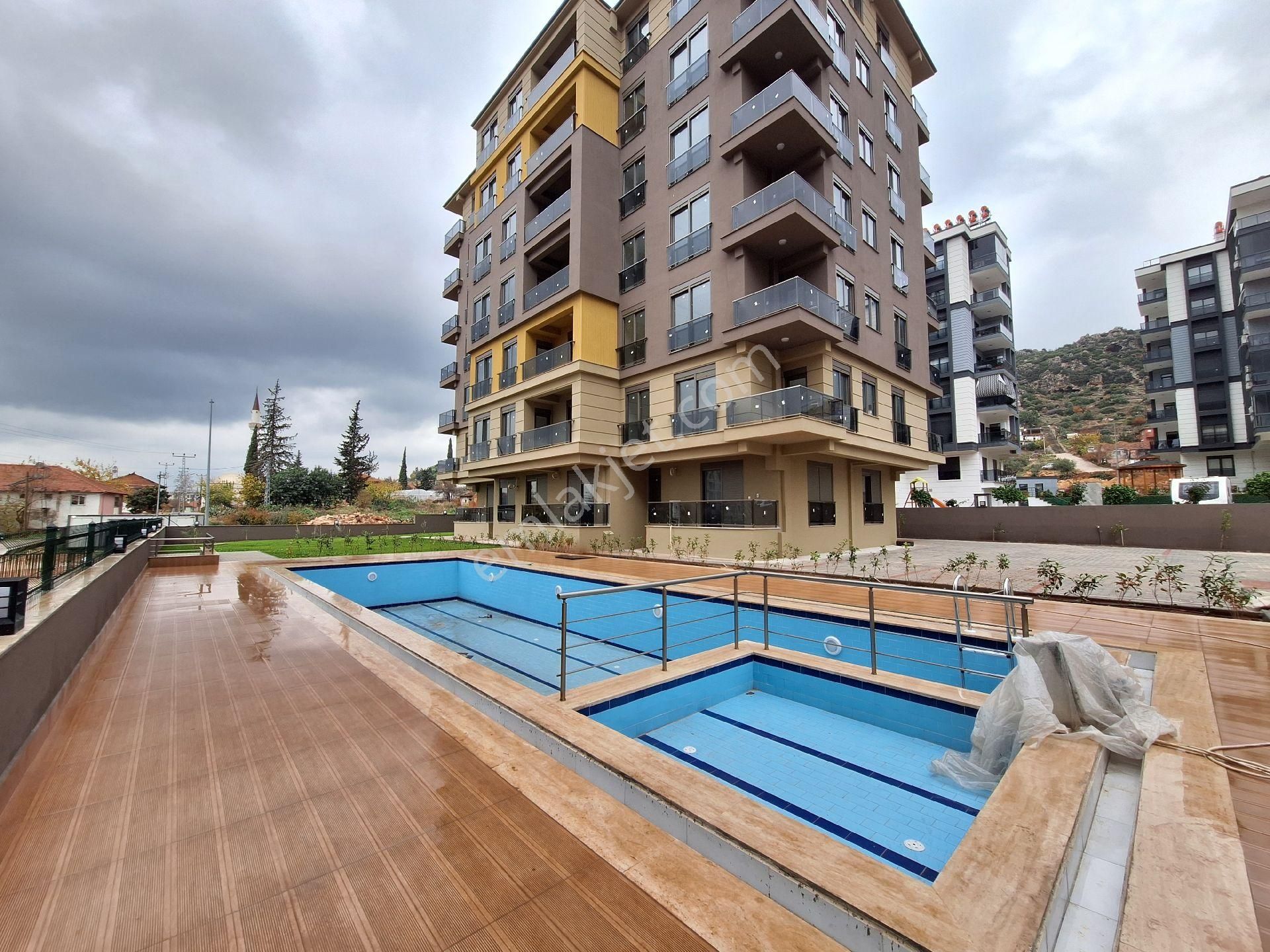 Antalya Kepez Göçerler Mahallesinde Yeni Binada Havuzlu Site İçinde Kiralık 2+1 Daire - Görsel 30