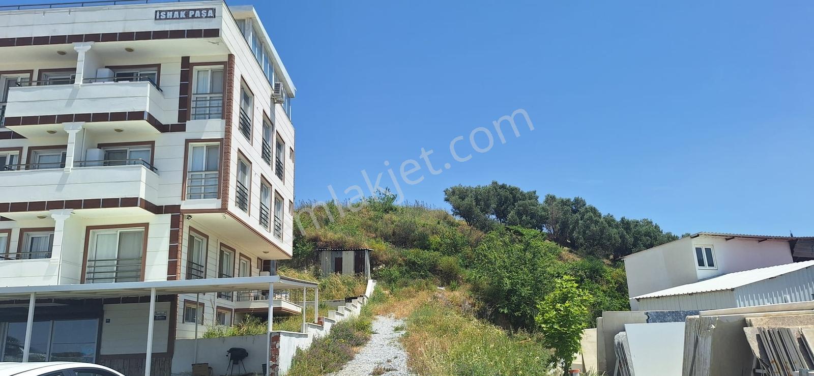 Remax Arma'dan Davutlar'da Villa Veya 3 Katlı Konut Arsası - Görsel 12