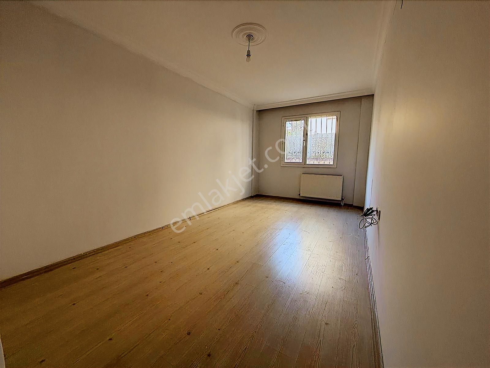 10 Yaşında İzmir Park Yakını Fırsat Daire 540 Sokak - Görsel 6