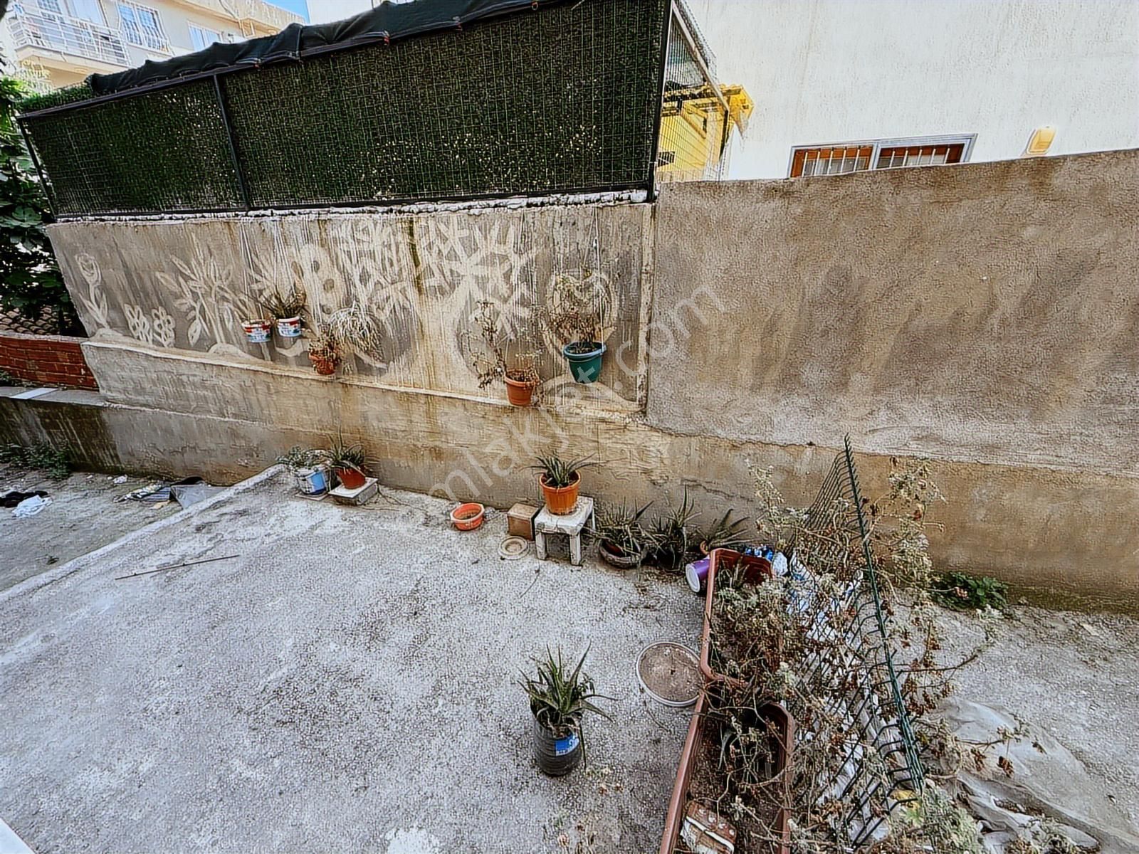 10 Yaşında İzmir Park Yakını Fırsat Daire 540 Sokak - Görsel 11