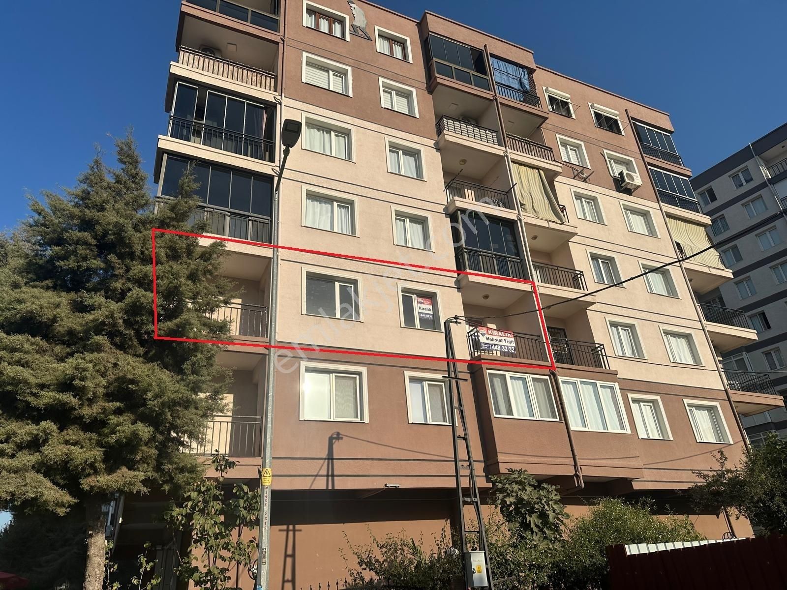 Remax Arma'dan Buca Çamlıkule Mahallesınde Arakat 3+1 Daıre