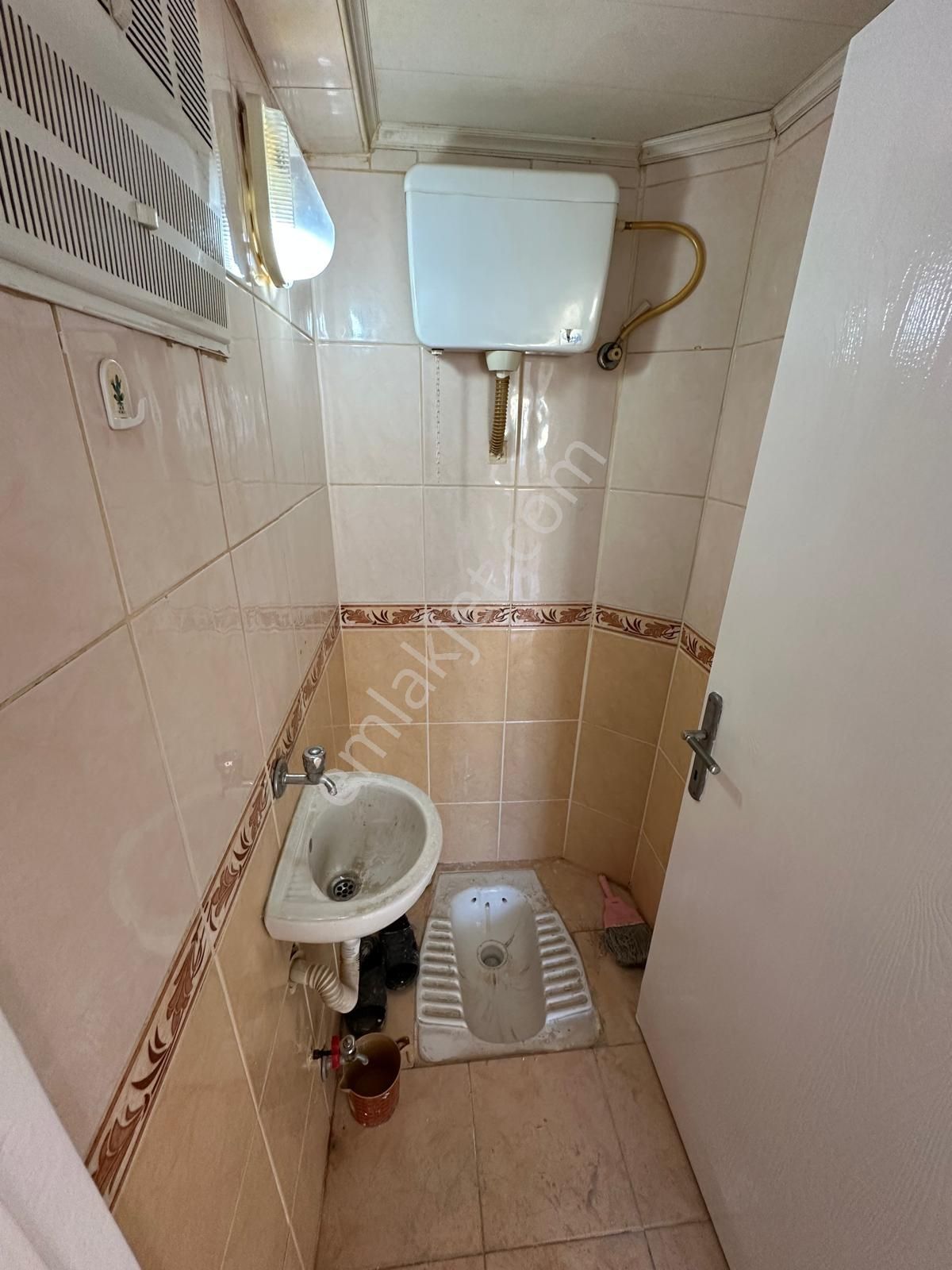 Remax Arma'dan Buca Çamlıkule Mahallesınde Arakat 3+1 Daıre - Görsel 11