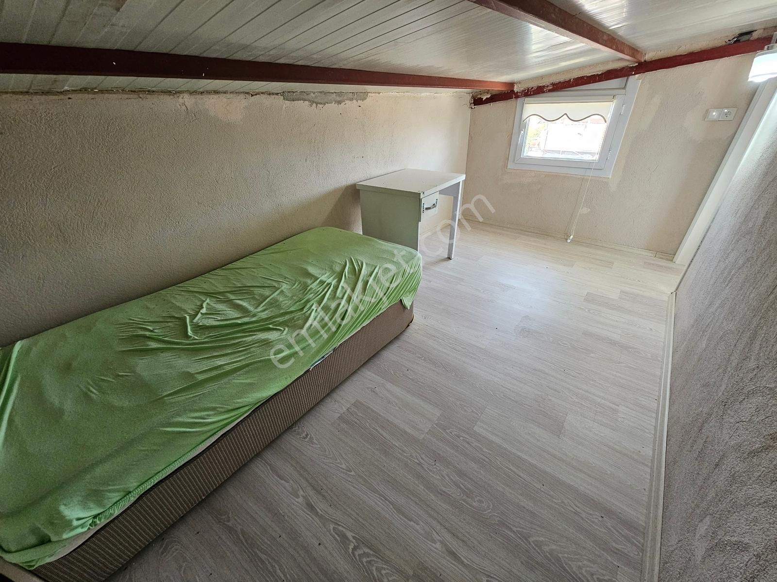 Koşarak Denize 10 Saniye Kiralık Müstakil Ev - Daireler - Görsel 30