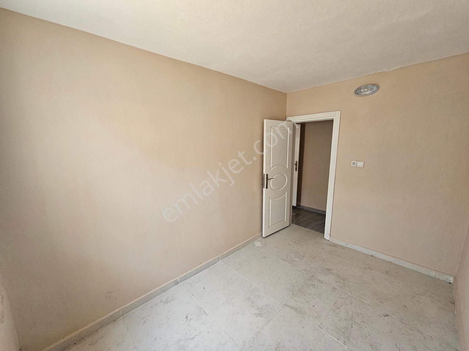 Koşarak Denize 10 Saniye Kiralık Müstakil Ev - Daireler - Görsel 5