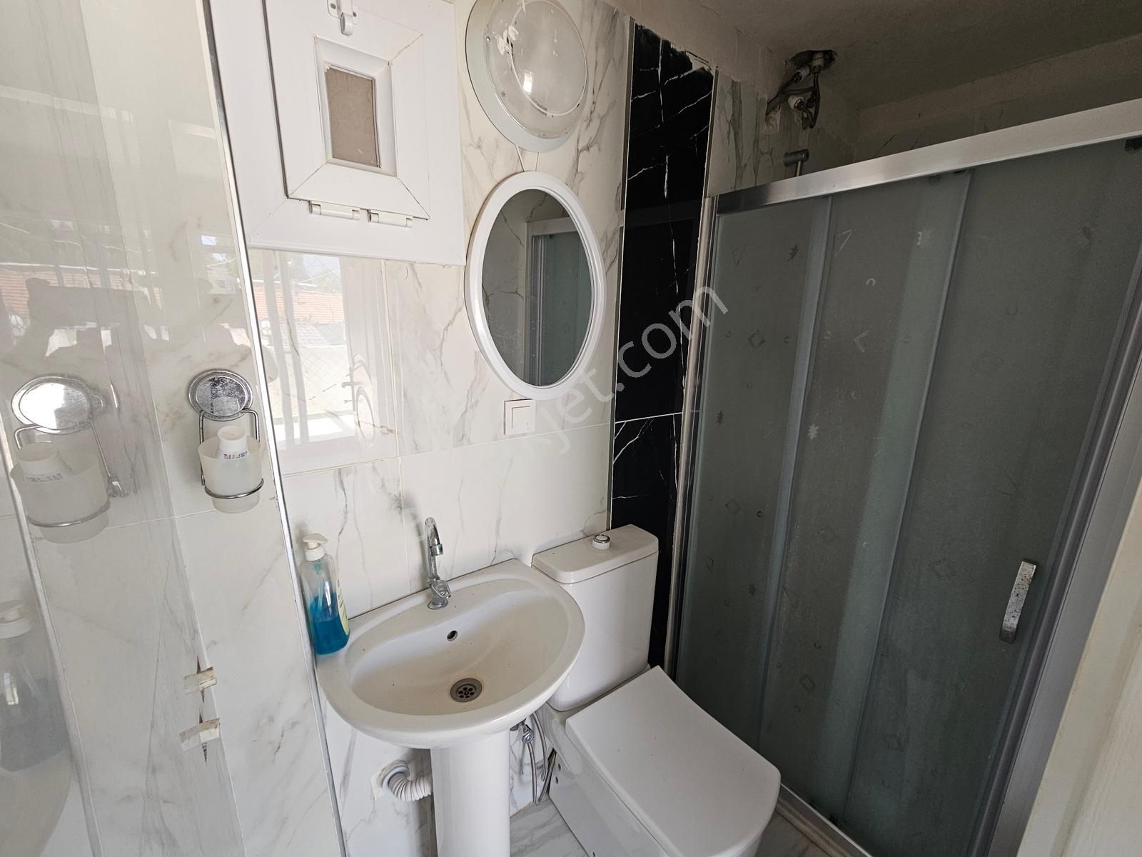 Koşarak Denize 10 Saniye Kiralık Müstakil Ev - Daireler - Görsel 4