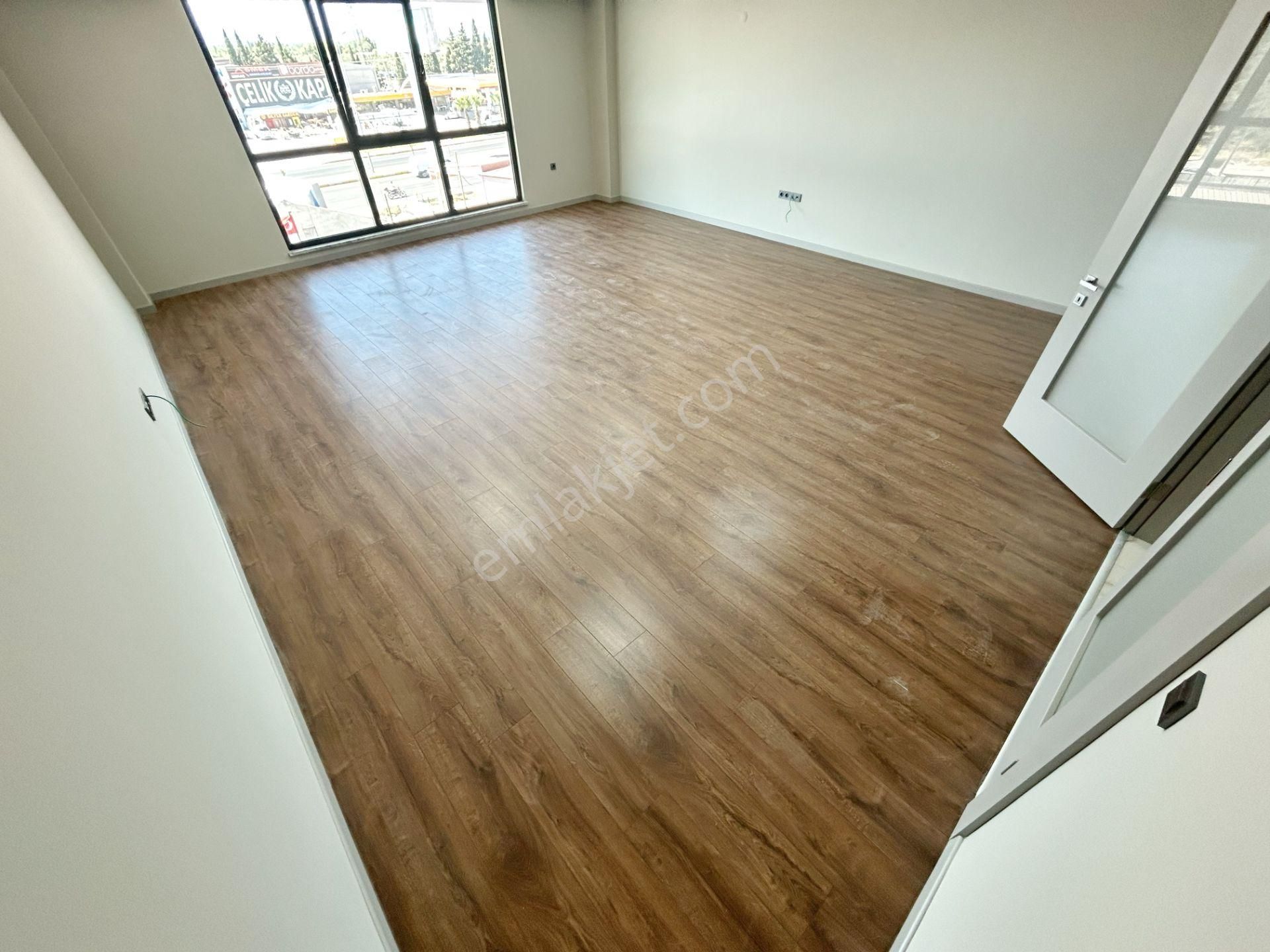 Edremit Özdemir Plaza'da Takaslı 116 M2 Satılık Kat Ofisi - Görsel 20