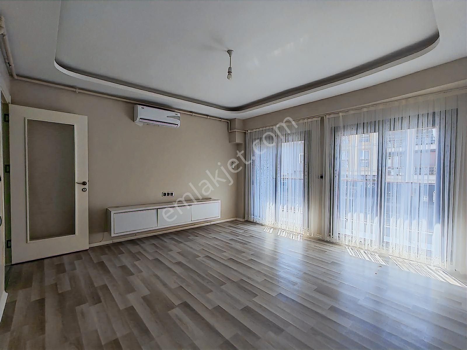 Remax Arma'dan Izmır Buca Ufuk Mh.satılık 4+1 Daıre - Görsel 4