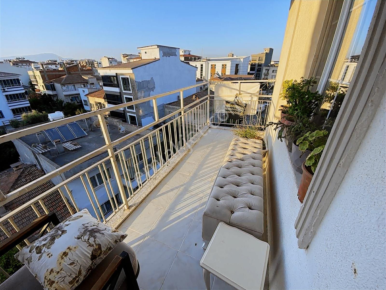 Remax Arma'dan Ertuğrul Mah Şehrin Kalbinde Satılık 3+1 Daire - Görsel 27