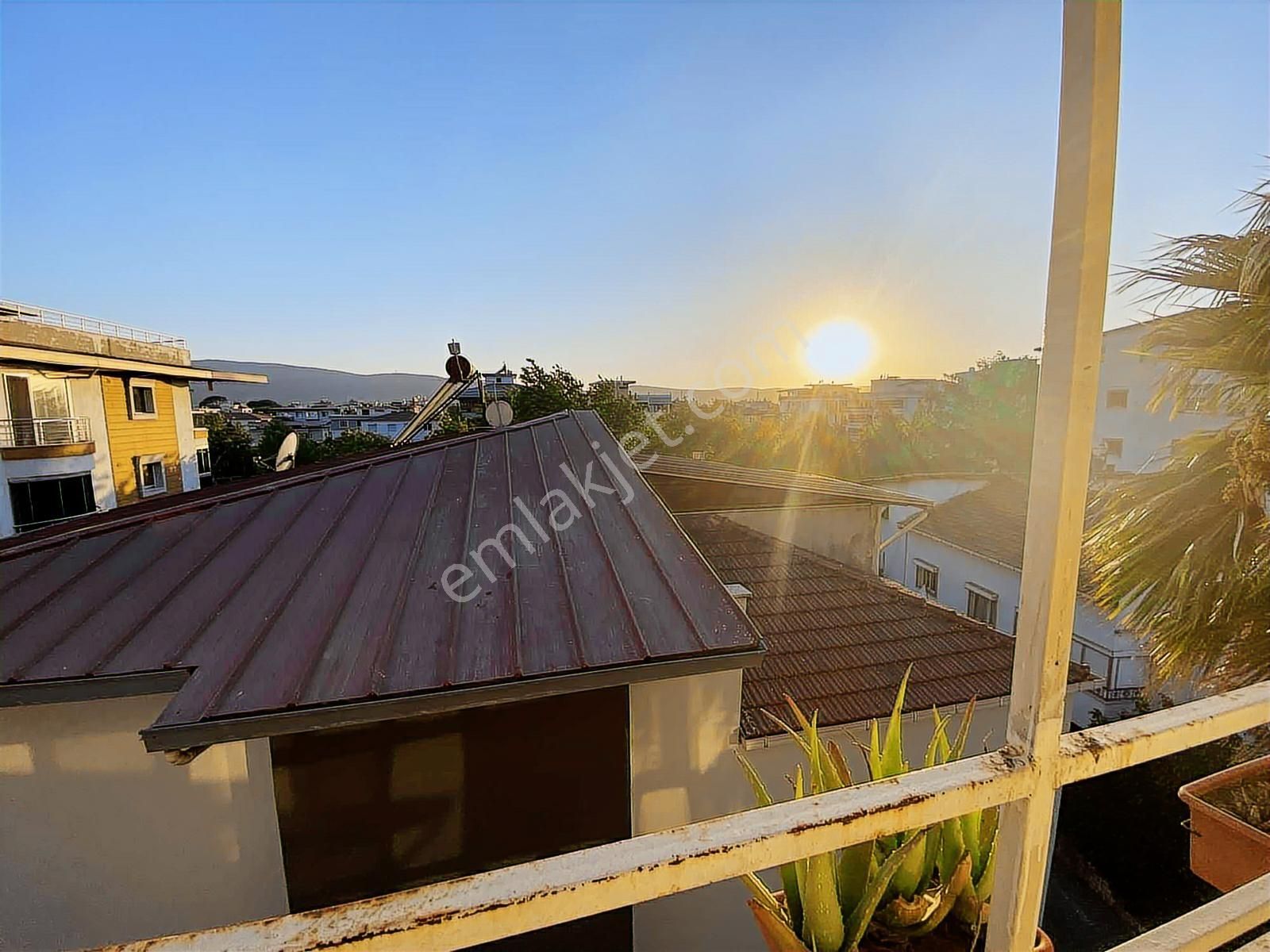 Remax Arma'dan Ertuğrul Mah Şehrin Kalbinde Satılık 3+1 Daire - Görsel 5