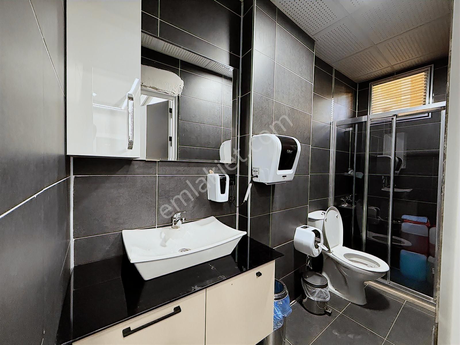 Acil Kurumsal Kiracılı 360 M² Dükkan K0zağaç Meydan - Görsel 7