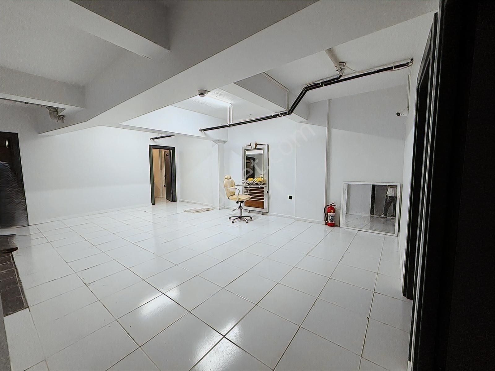 Acil Kurumsal Kiracılı 360 M² Dükkan K0zağaç Meydan - Görsel 22