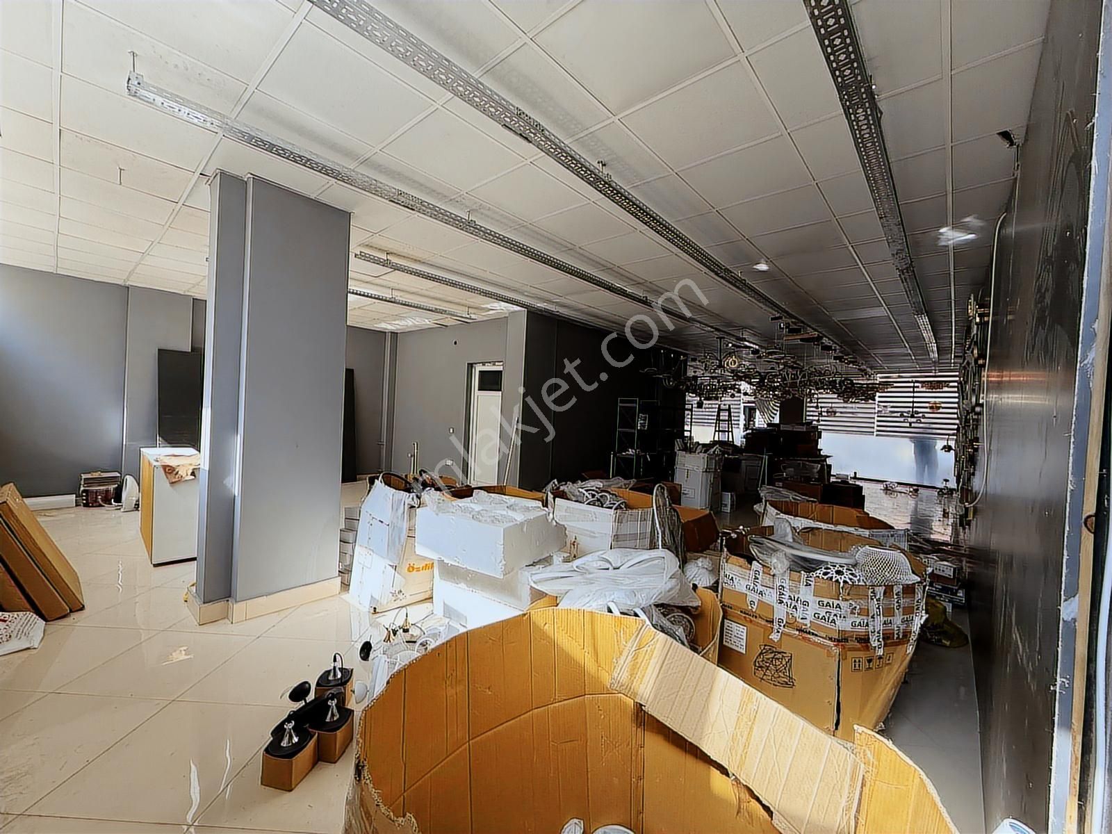 Acil K0zağaç Meydanda 360 M² Fırsat Dükkan - Görsel 11