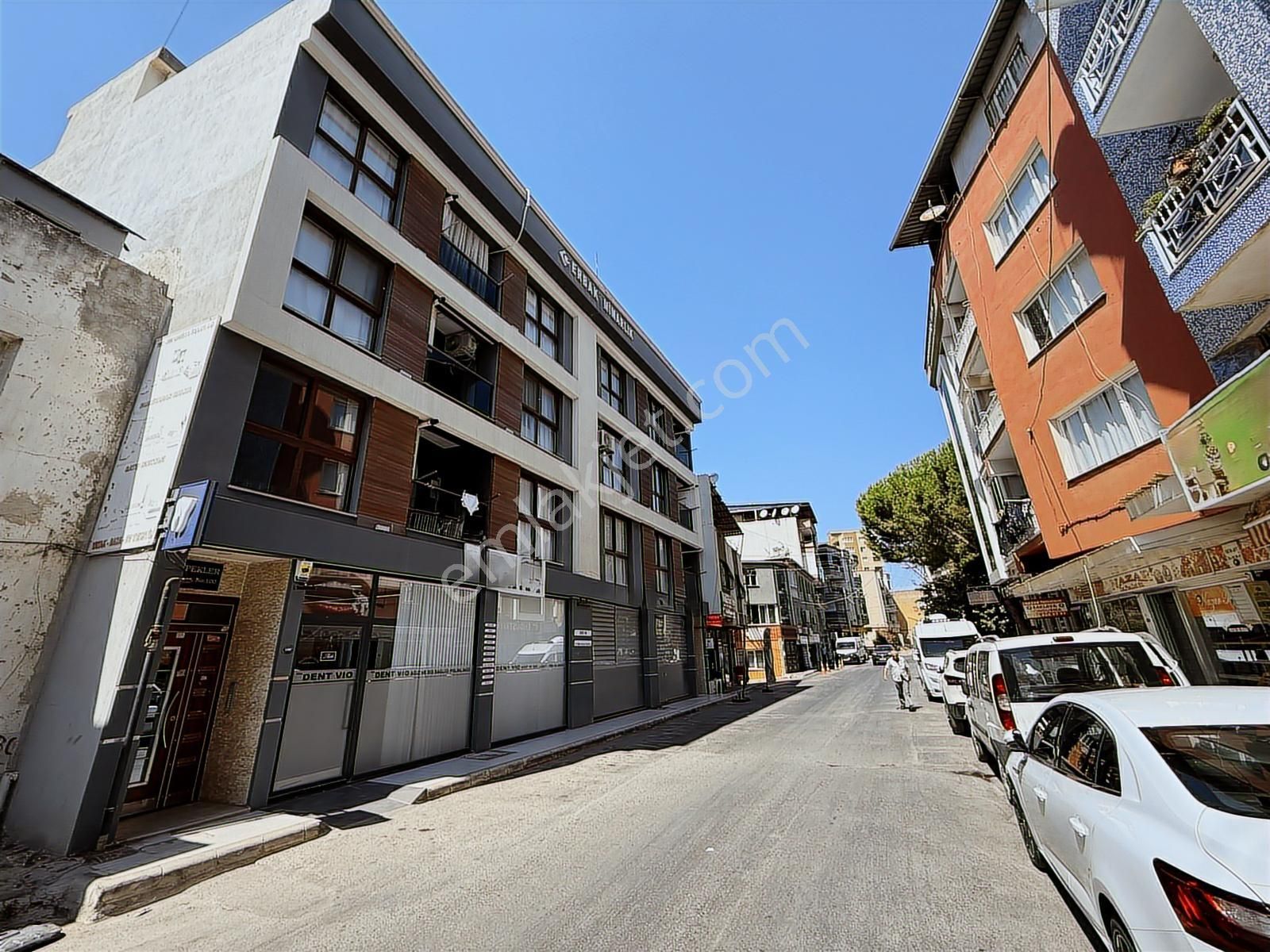 Acil K0zağaç Meydanda 360 M² Fırsat Dükkan - Görsel 4