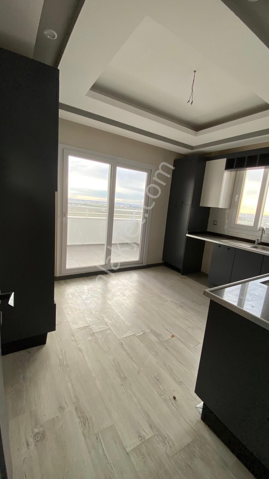 Sarıçam'da Bulvar Üzerinde Site İçerisinde Full Yeni Binada 3+1 Gbk Cepheli !!! - Görsel 3