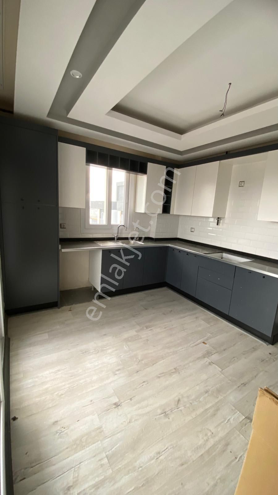 Sarıçam'da Bulvar Üzerinde Site İçerisinde Full Yeni Binada 3+1 Gbk Cepheli !!! - Görsel 2