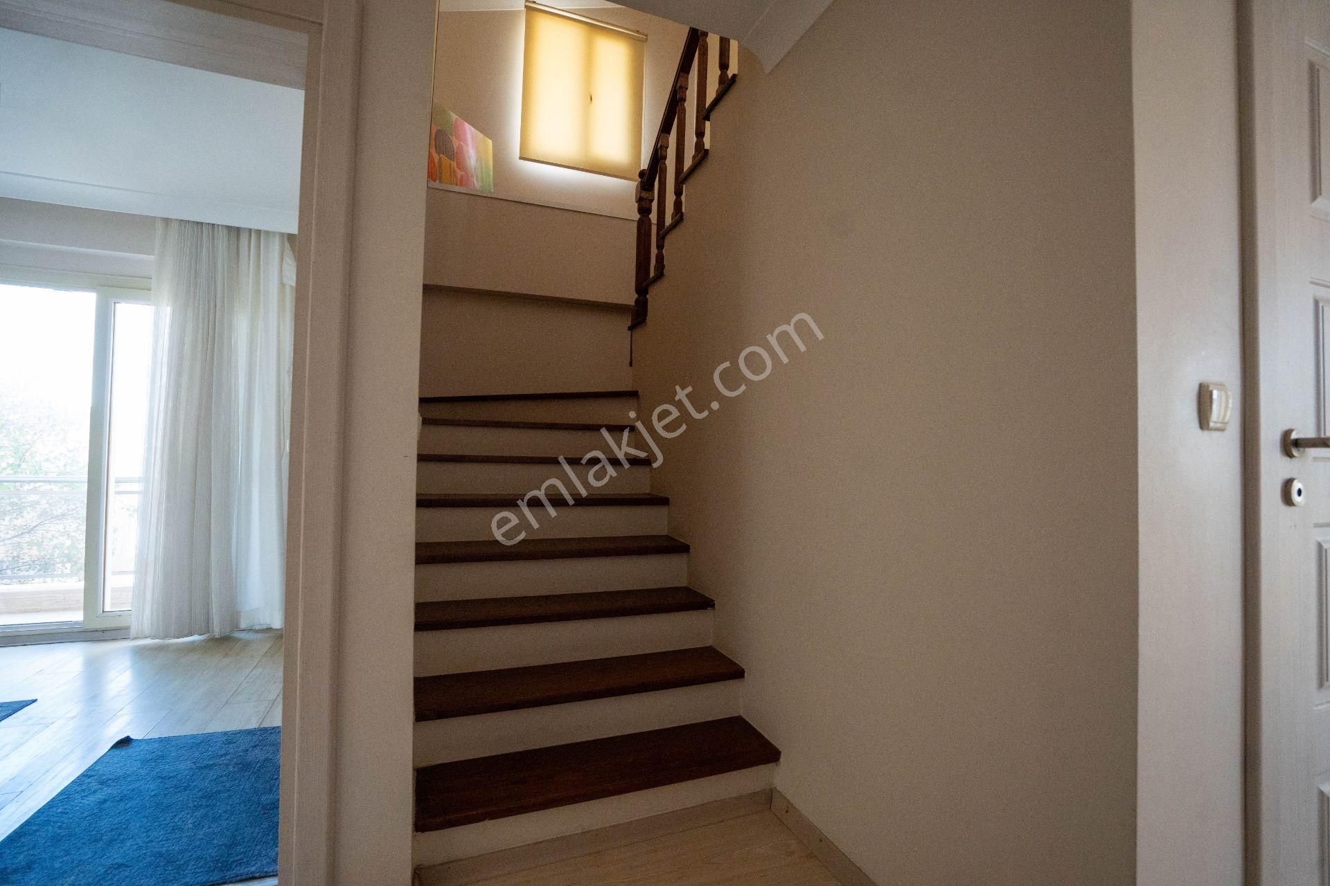 Marmaris'te Harika Konumda Ve Deniz Gören 4 Oda 1 Salon Satılık Dubleks Daire Sunuyoruz - Görsel 15