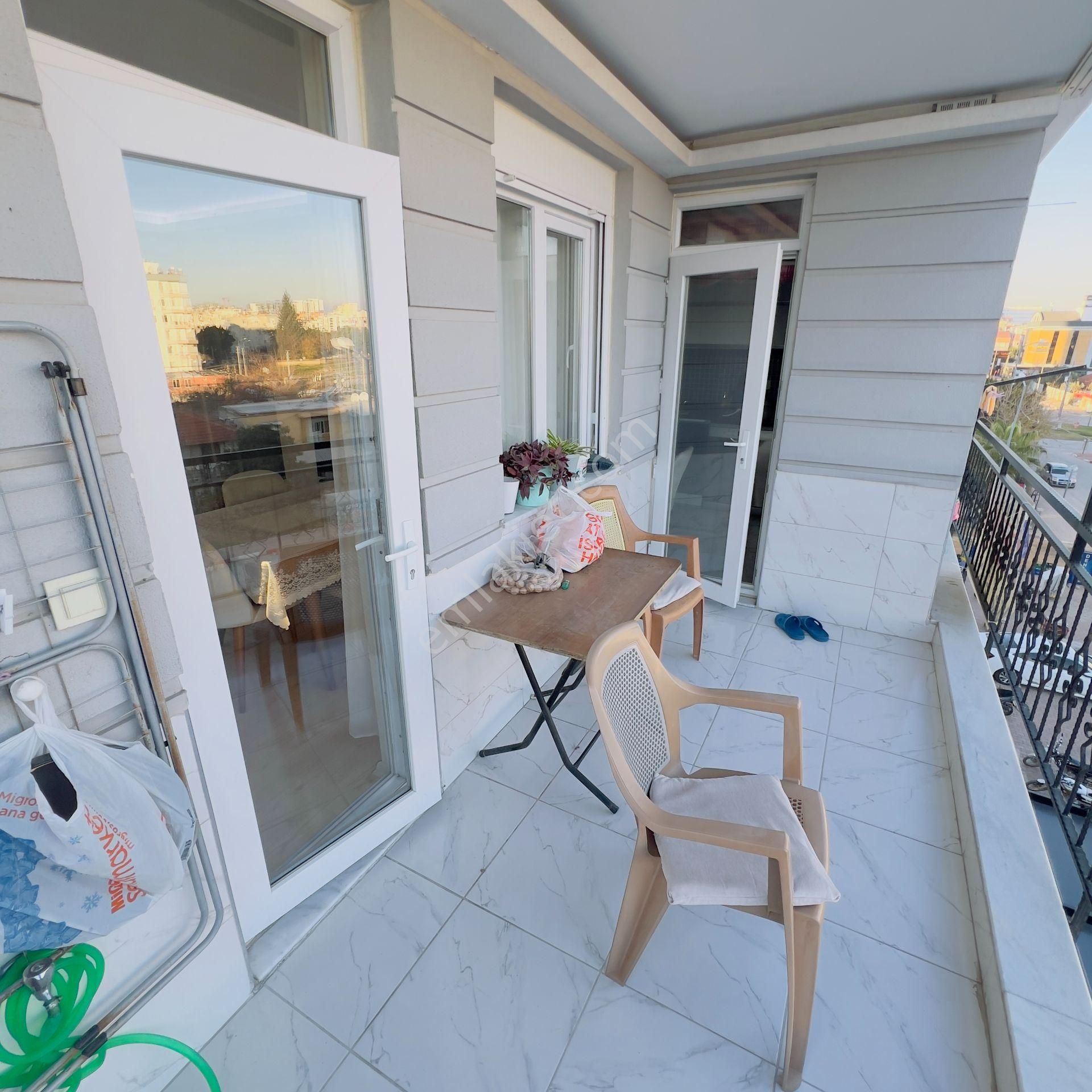 Cadde Üstü Ayrı Mutfaklı Asansörlü Geniş 3+1 - Görsel 19