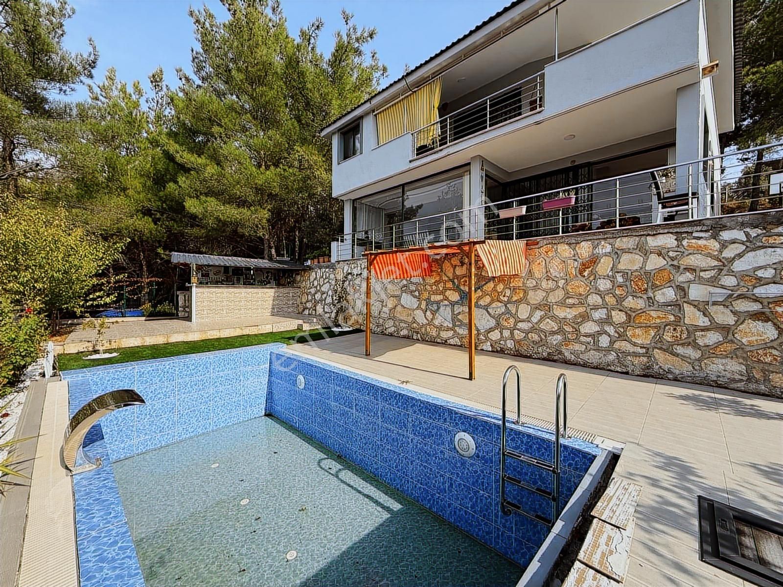 Remax Arma'dan Buca Belenbaşı'nda Satılık Havuzlu Dublex Ev - Görsel 10