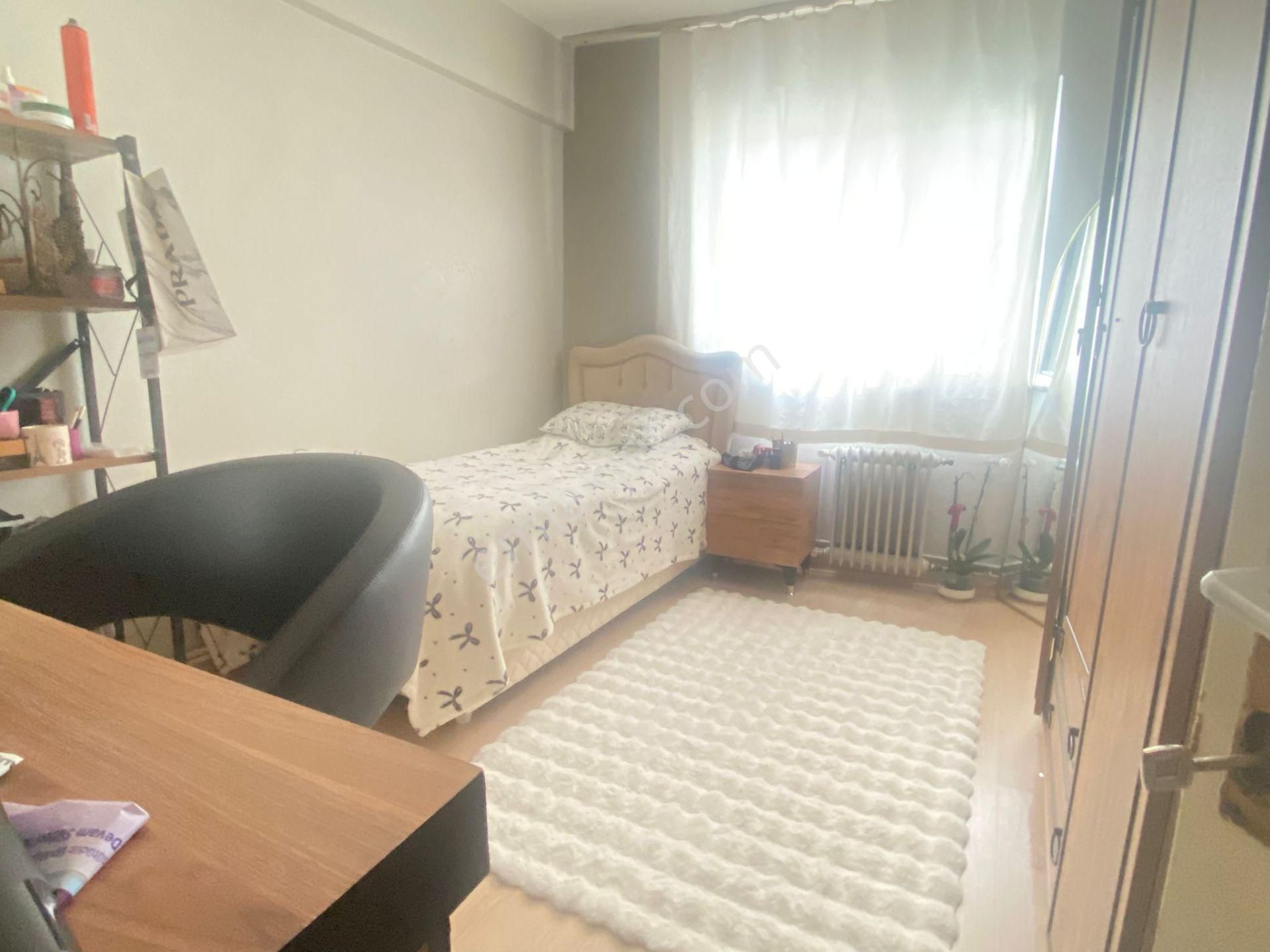 Bursa Yıldırım Karamazak Mah 3+1 140 M Ara Kat Çift Cephe Daire - Görsel 8