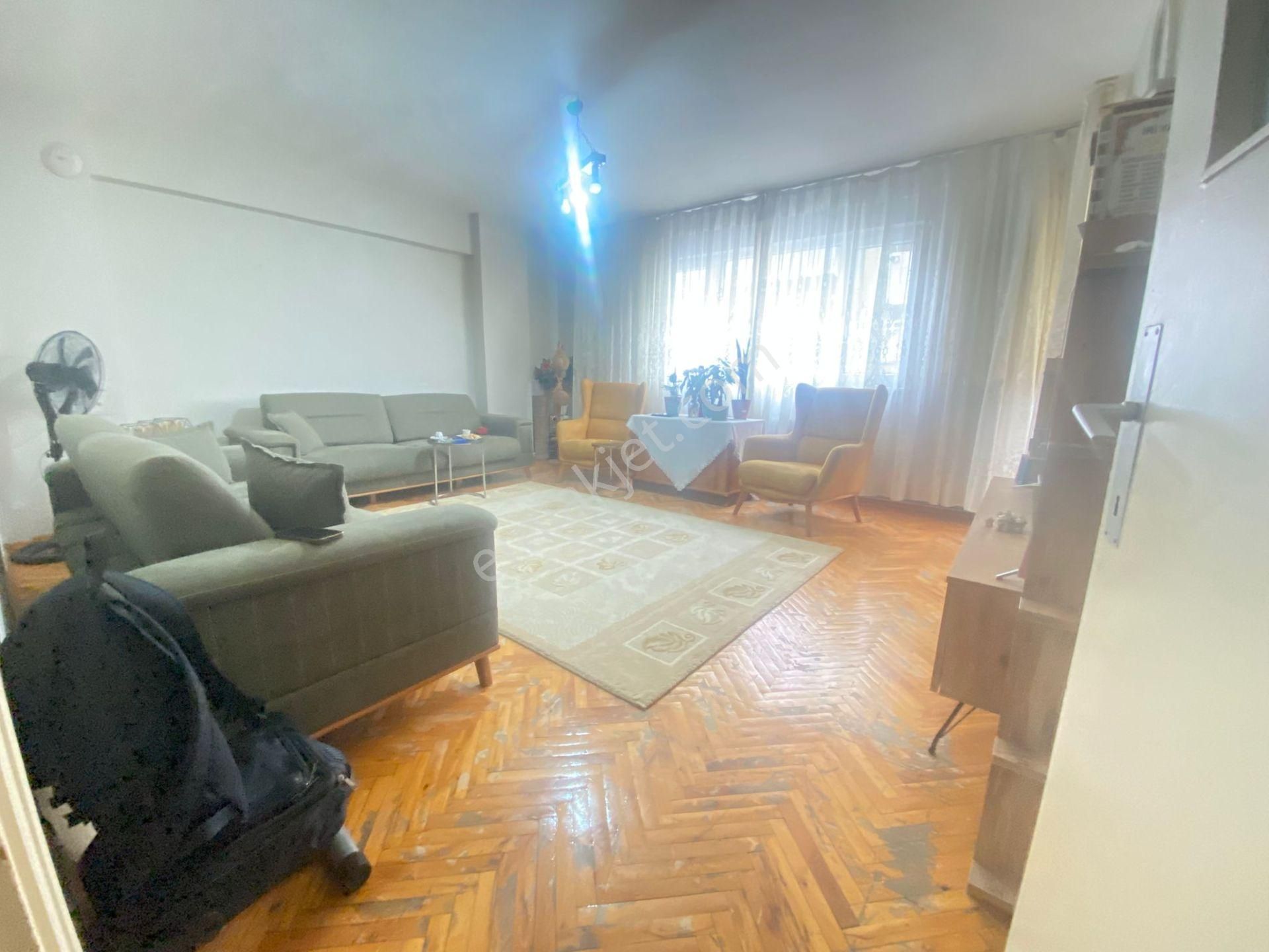 Bursa Yıldırım Karamazak Mah 3+1 140 M Ara Kat Çift Cephe Daire - Görsel 2