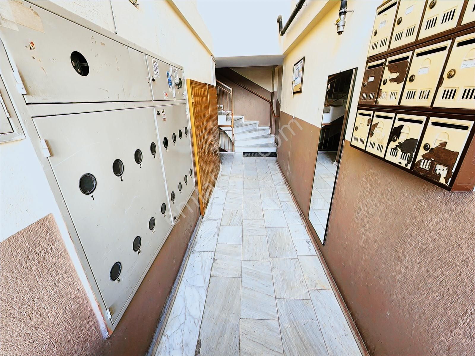 Remax Armadan, Buca Yaylacık Mah.de, 3+1, Kiralık Daire - Görsel 11