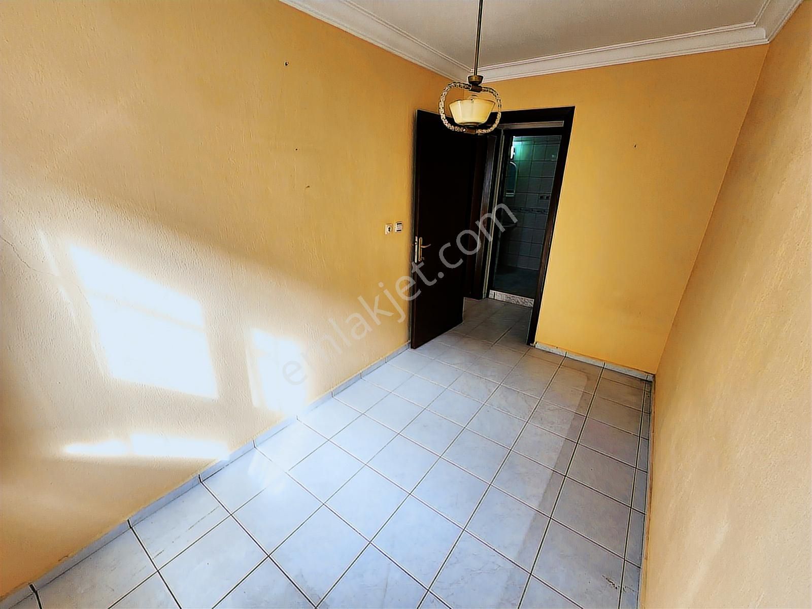 Remax Armadan, Buca Yaylacık Mah.de, 3+1, Kiralık Daire - Görsel 22