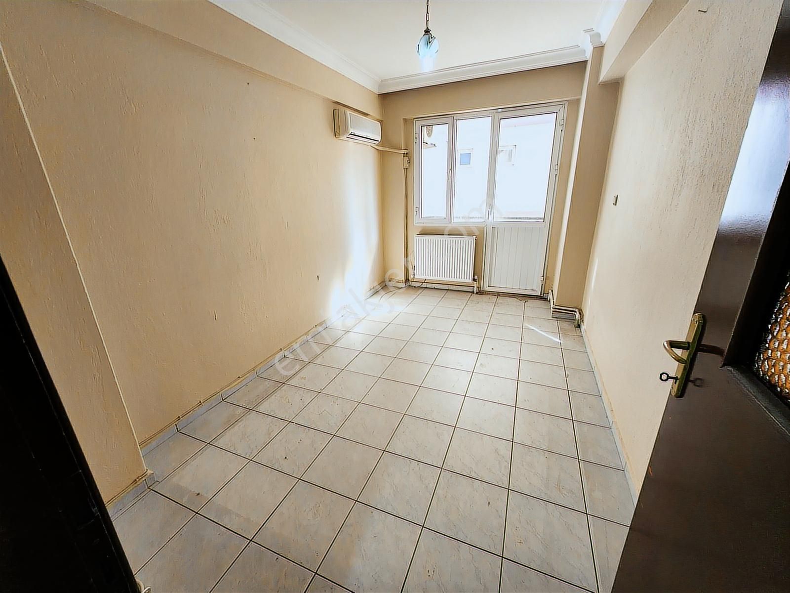 Remax Armadan, Buca Yaylacık Mah.de, 3+1, Kiralık Daire - Görsel 12