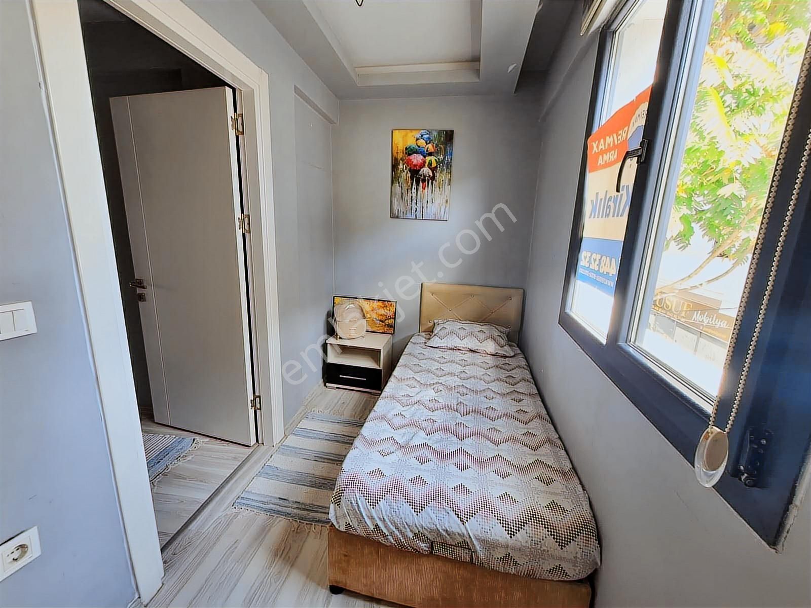 Buca Kadın Doğum Has. Yanında D.gazlı 1+1 Kiralık Daire - Görsel 13