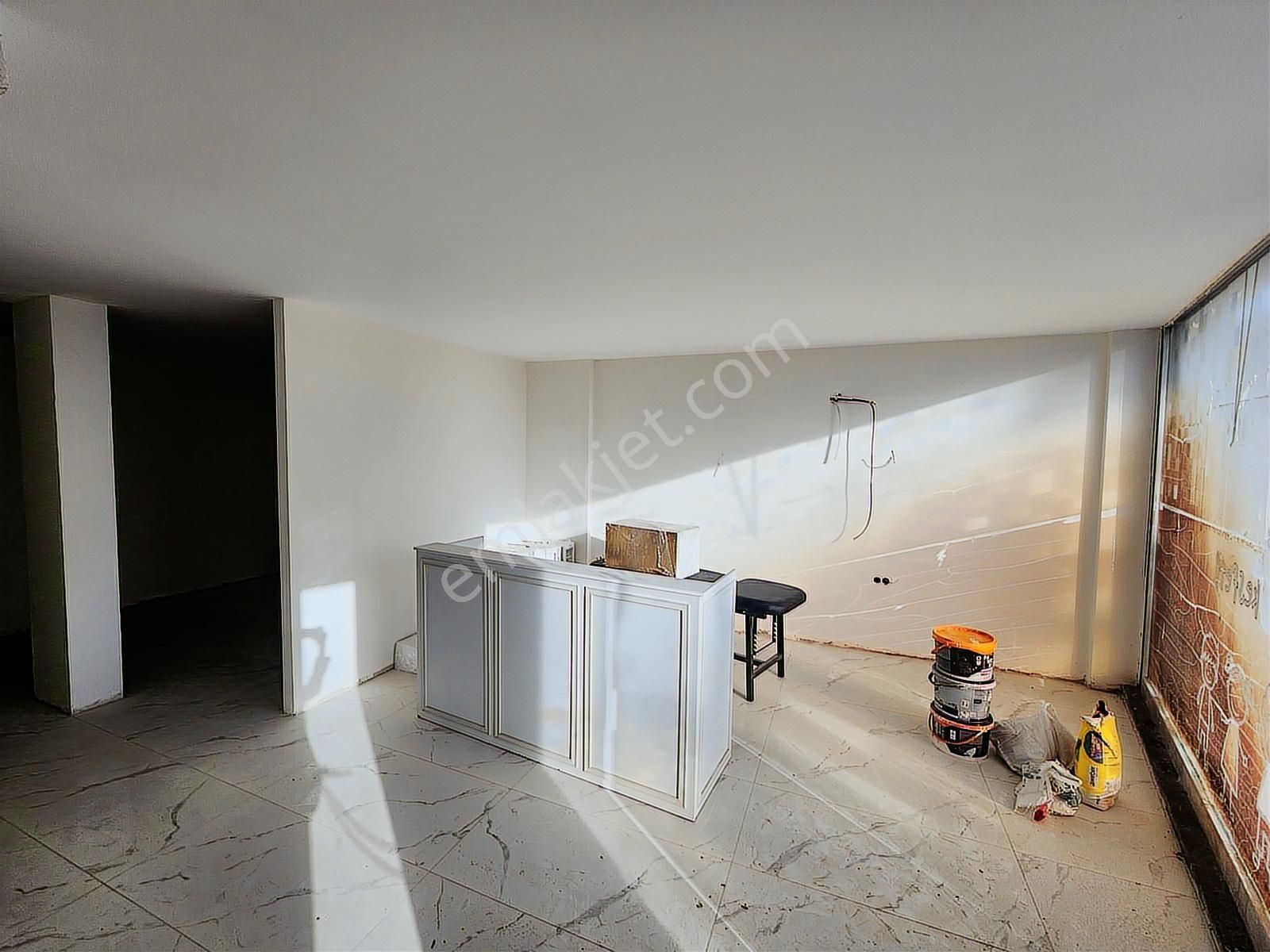 Yiğitler Mah Adnan Kahveci Caddesi Üzerinde 240 M2 Satılık Dükka - Görsel 5