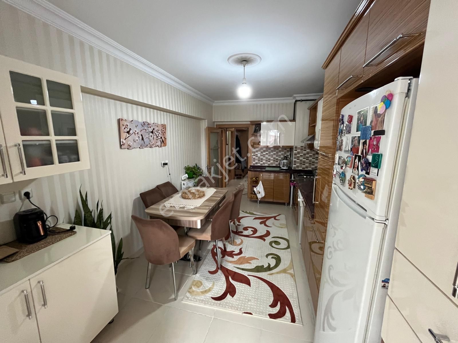 Pursaklar Mehmet Zengin Emlak'tan Hastane Yakını 4.kat 3+1 Sitede Daire - Görsel 7