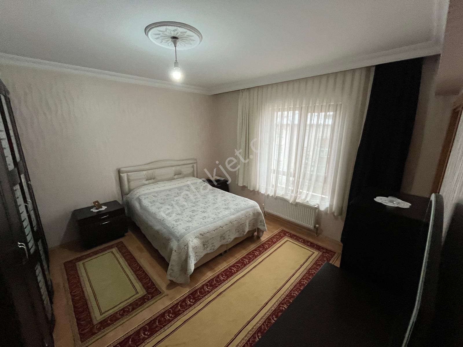 Pursaklar Mehmet Zengin Emlak'tan Hastane Yakını 4.kat 3+1 Sitede Daire - Görsel 37